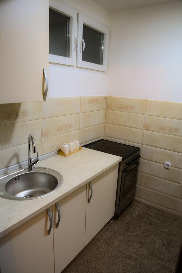 Comfort Inn Apartment Novi Pazar Exterior foto